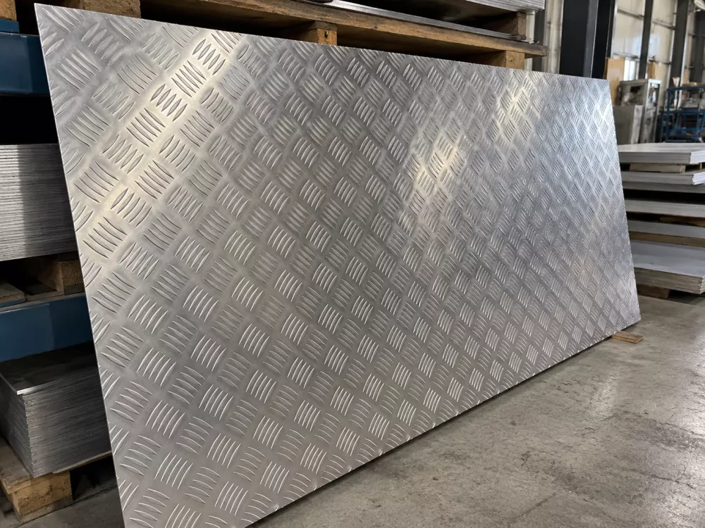 5052 GRADE 5 B CHECKER PLATE 1.6MM